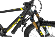 Load image into Gallery viewer, 2021 MONDRAKER PODIUM CARBON R
