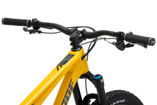 Load image into Gallery viewer, 2022 NUKEPROOF REACTOR 275 ELITE CARBON
